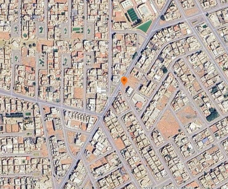 Land for sale in Al-Fakhriya neighborhood in Unaizah