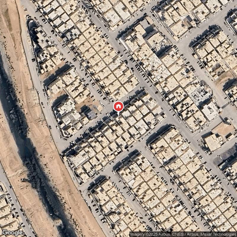 One-bedroom apartment with a living room and American kitchen for rent in Al Qadisiyah