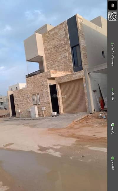 دور 8 غرف نوم للبيع في شرق الرياض، الرياض - طابق للبيع في السعادة، الرياض