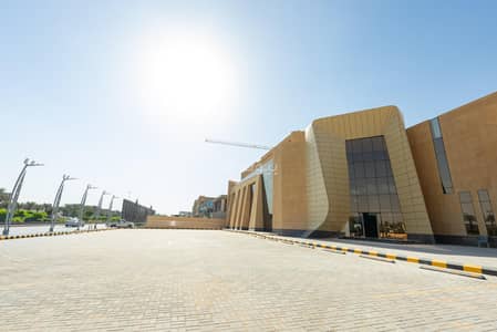 Complex for Rent in North Riyadh, Riyadh - Mixed-Use Compound For Rent in Al Falah, Riyadh