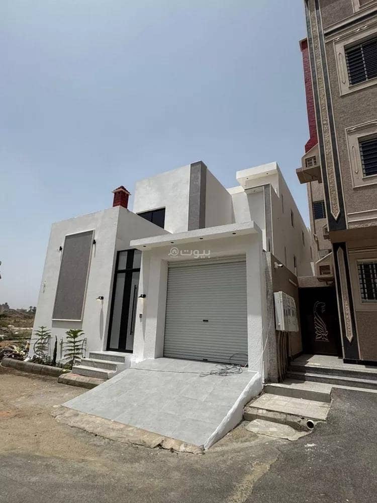 فيلا للبيع في شارع 30 سلطانة, حي سلطانة, مدينة ابها, منطقة عسير