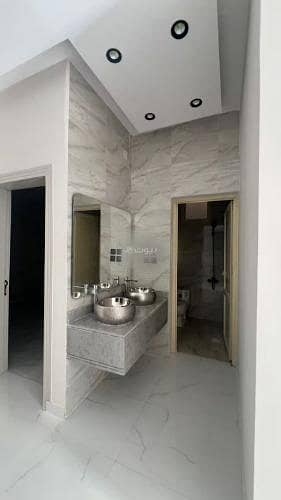 Apartment For Sale in Al Hamra, Al Khobar