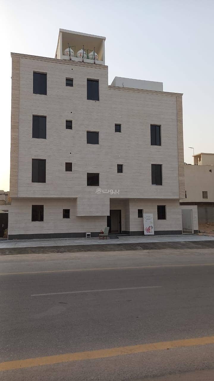 21 Room Building For Sale in Al Mahdia, Riyadh