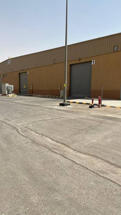 مستودع  للايجار في جنوب الرياض، الرياض - مستودع للإيجار في حي البرية