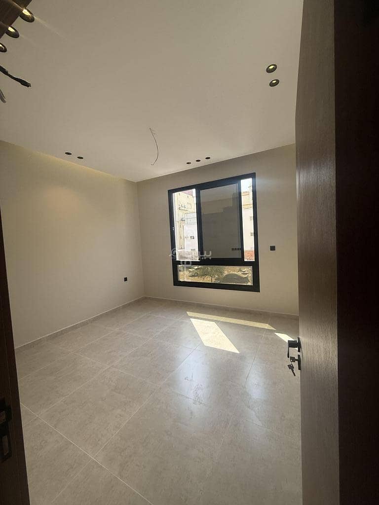 3-bedroom apartment in Al-Naseem neighborhood