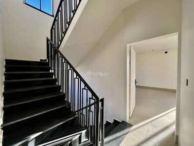 Residential Building for Sale in West Riyadh, Riyadh - Close to all services