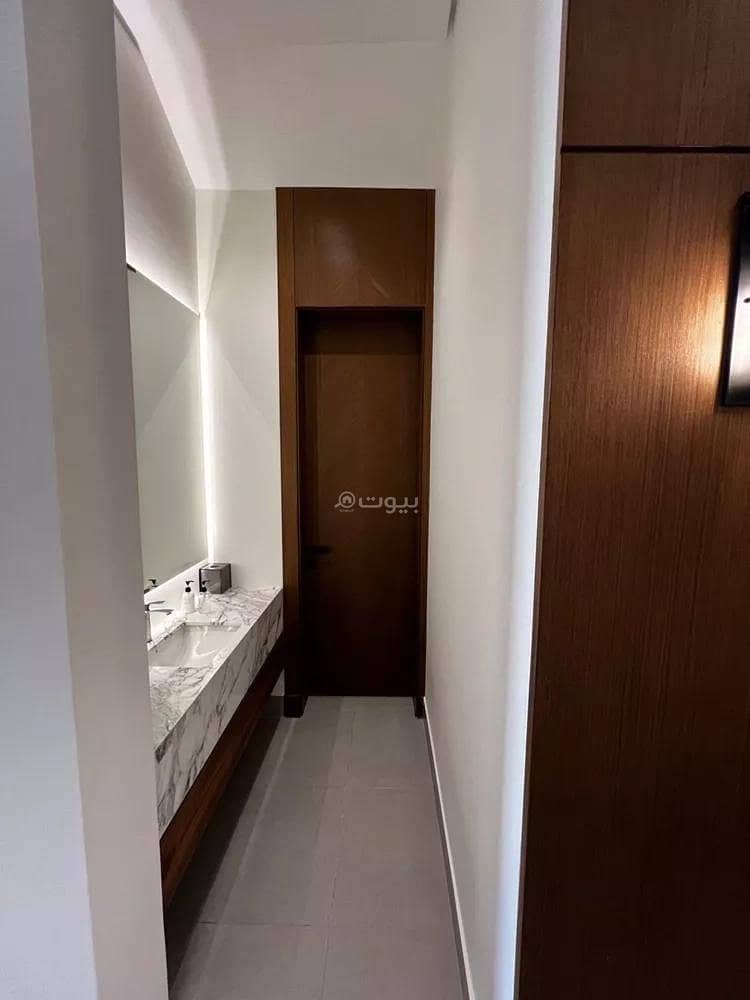 طابق للبيع في الرفيعة، الرياض