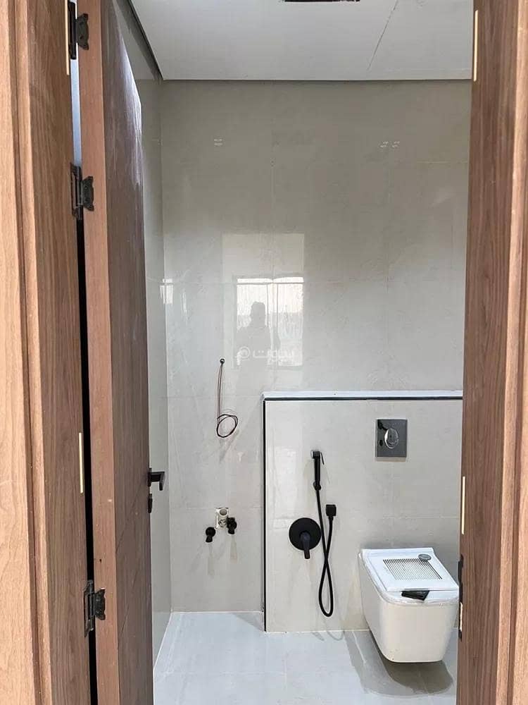 Floor in South Riyadh,Okaz 4 bedrooms 750000 SAR - 87776123 Floor in South Riyadh,Okaz 4 bedrooms 750000 SAR - 87776123