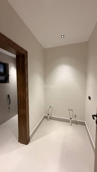 5 Bedroom Villa for Sale in West Riyadh, Riyadh - Villa in West Riyadh，Al Mahdiyah 5 bedrooms 2100000 SAR - 87732139