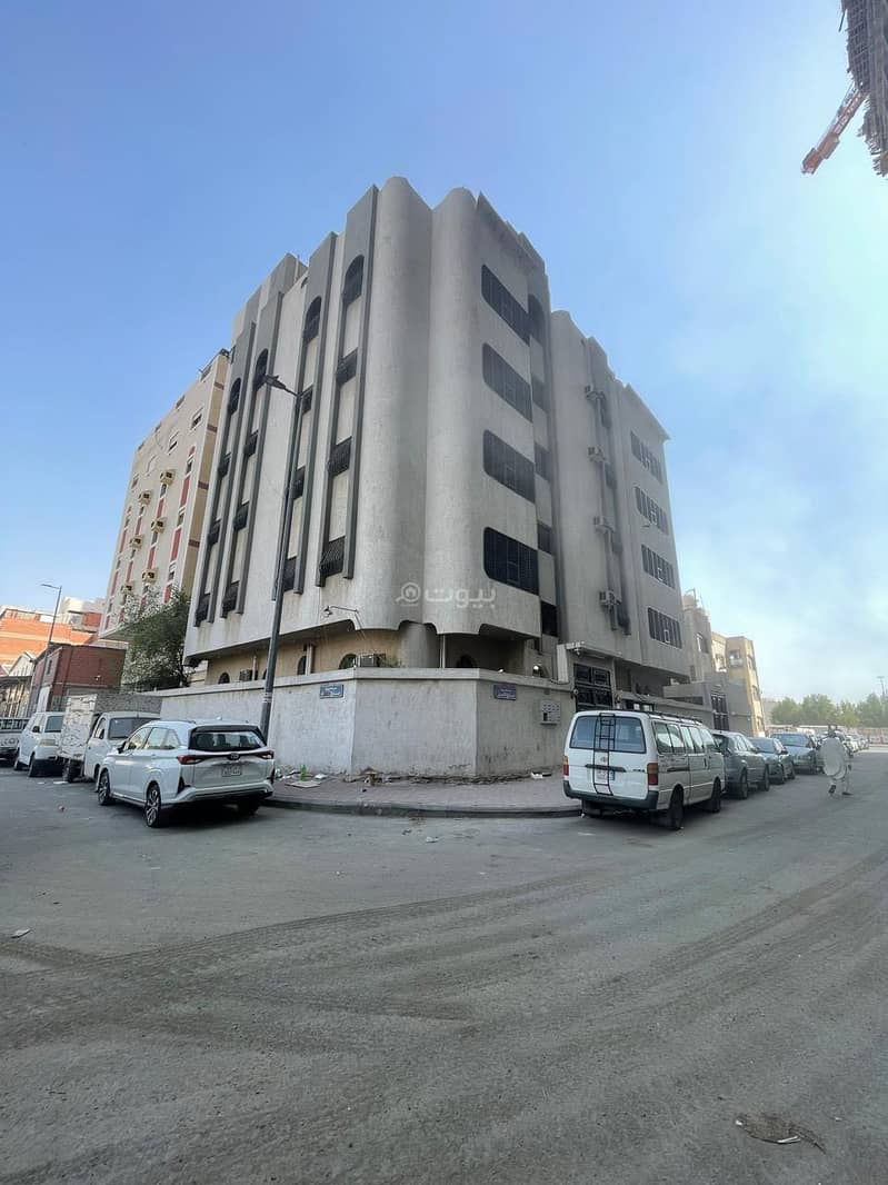 عمارة سكنية للبيع في المرسلات، مكة