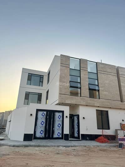 5 Bedroom Villa for Sale in West Riyadh, Riyadh - Modern villa