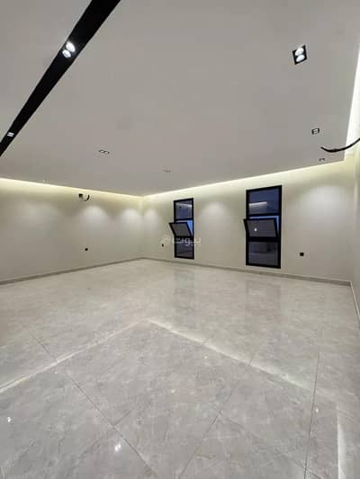 5 Bedroom Floor for Sale in East Riyadh, Riyadh - Floor For Sale in Al Qadisiyah, Riyadh