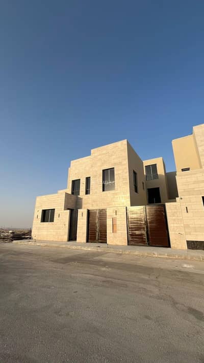 6 Bedroom Villa for Sale in West Riyadh, Riyadh - Riyadh Mahdiyah District