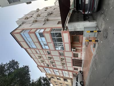 Residential Building for Sale in North Jeddah, Jeddah - Residential Building in North Jeddah，Al Safa 3750000 SAR - 87787747