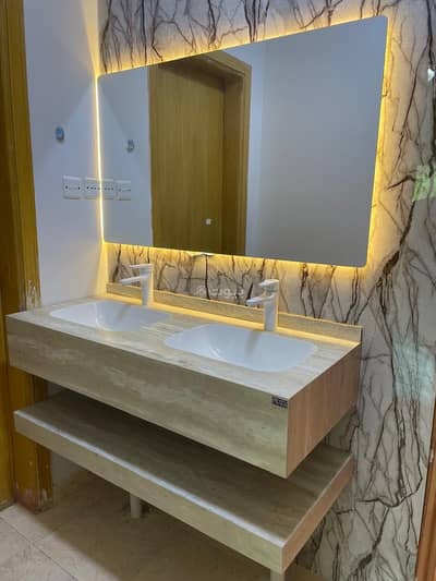 5 Bedroom Floor for Rent in East Riyadh, Riyadh - Property for rent