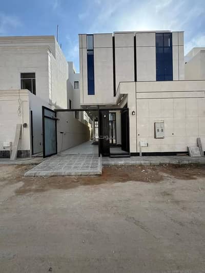 5 Bedroom Villa for Sale in East Riyadh, Riyadh - Villa For Sale in Al Maizilah, Riyadh