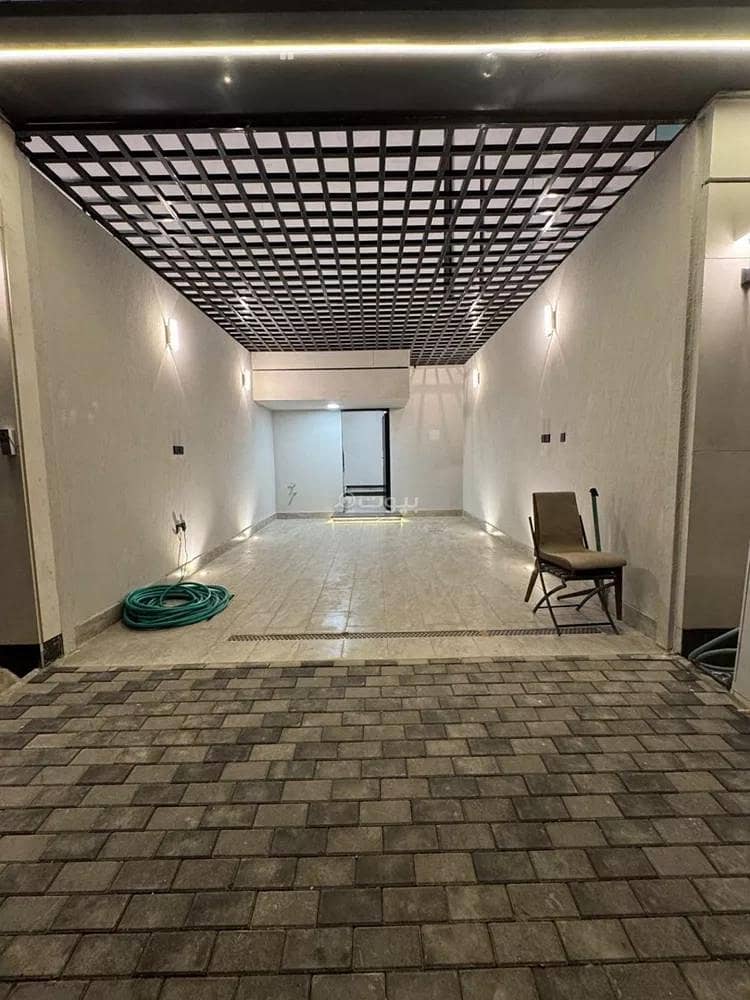 Floor For Sale in Al Rimal, Riyadh