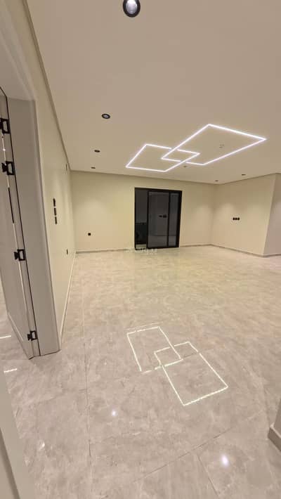3 Bedroom Apartment for Sale in Al Hamra, Al Khobar - The news is Al-Hamra neighborhood