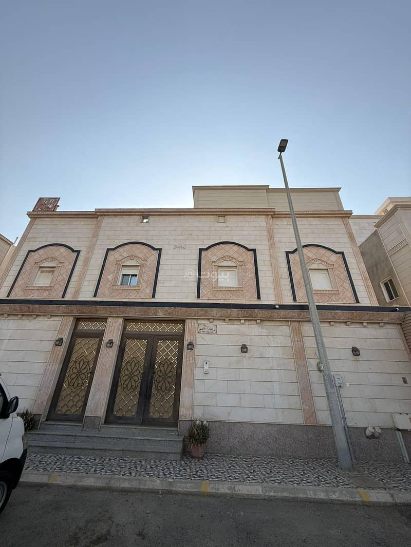 عمارة مساحه واسعه وموقع مميز للبيع عمارة مساحه واسعه وموقع مميز للبيع