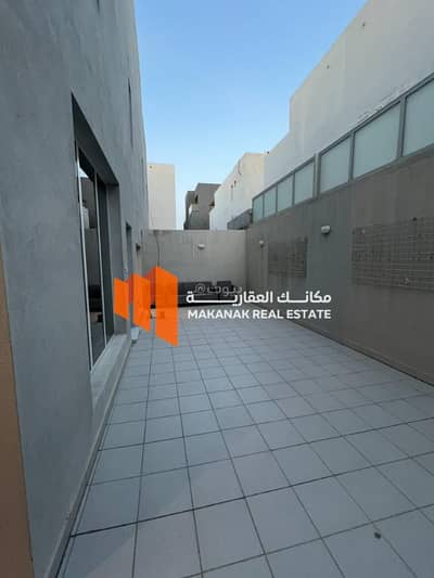 فیلا 8 غرف نوم للايجار في البحيرة، الخبر - فيلا للإيجار – حي البحيرة، الخبر