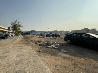 ارض سكنية  للايجار في شمال الرياض، الرياض - أرض للإيجار في شارع طريق الملك عبدالعزيز, حي المروج, مدينة الرياض, منطقة الرياض