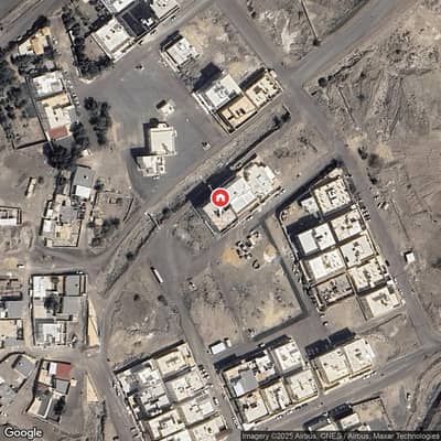 Residential Building for Sale in Jabal Ayr, Madina - In the neighborhood of Jabal A'er