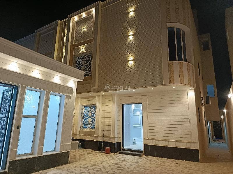 للايجار فيلا سكنية 300م جديدة للايجار فيلا سكنية 300م جديدة