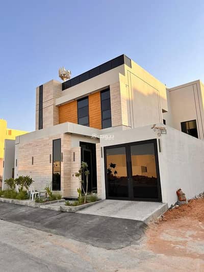 7 Bedroom Villa for Sale in West Riyadh, Riyadh - Villa For Sale in Al Mahdiyah, Riyadh