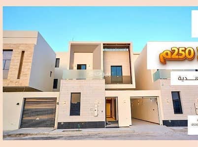 5 Bedroom Villa for Sale in West Riyadh, Riyadh - Villa For Sale in Al Mahdiyah, Riyadh