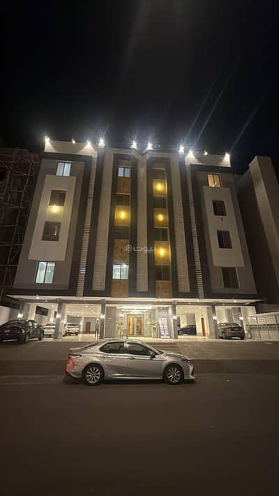 4 Bedroom Flat for Rent in North Jeddah, Jeddah - مؤثثه فاخرة للإيجار