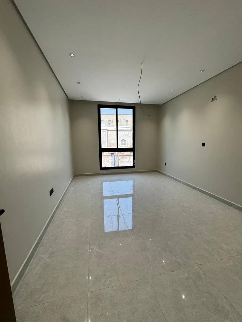 6 Bedroom Villa For Sale in Al Ahsa, Dammam