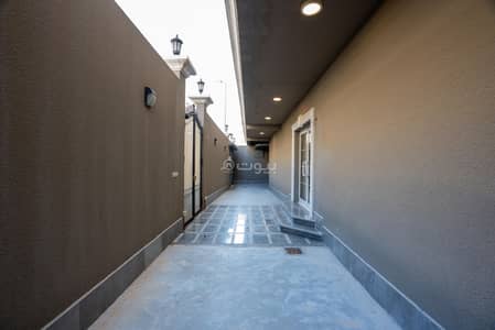 3 Bedroom Apartment for Rent in Al Jamiah, Dammam - Luxury apartment with 2 bedrooms and a living room for rent in Al-Jamea