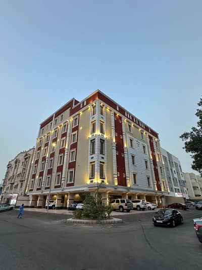 2 Bedroom Apartment for Rent in North Jeddah, Jeddah - Apartment consisting of two bedrooms, a living room, and a kitchen for rent in Al-Aziziyah, Jeddah
