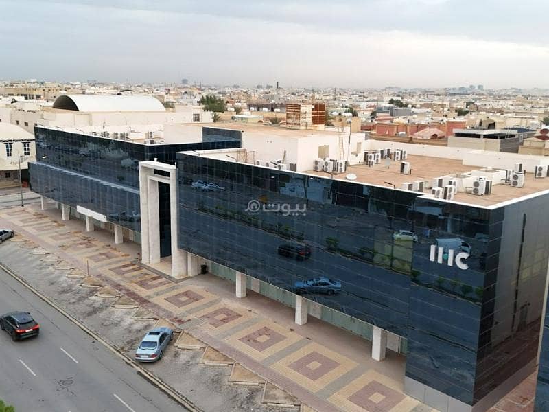 Shop for rent on Al-Mohandis Mosaad Al-Anqari Street, Al-Sulaimaniah district, Riyadh City, Riyadh Region