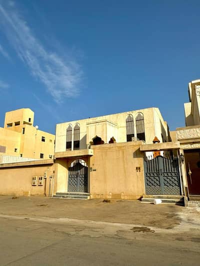 Residential Land for Sale in East Riyadh, Riyadh - Land value: Two-story house for sale