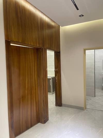 Residential Building for Rent in East Riyadh, Riyadh - Residential building for rent in King Faisal neighborhood
