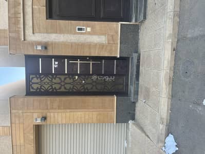 6 Bedroom Floor for Rent in North Riyadh, Riyadh - For Rent: Prime First Floor in Al Yasmin District – للايجار دور أول مميز في حي الياسمين