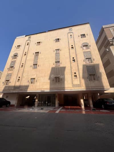 5 Bedroom Flat for Rent in North Jeddah, Jeddah - 5 rooms and a hall for rent in Al Marwah, Jeddah