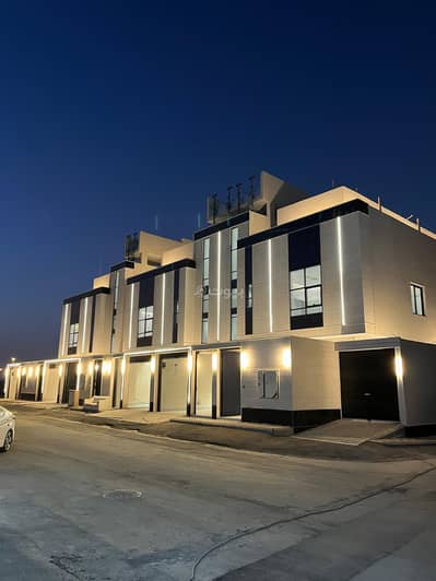 دور 3 غرف نوم للبيع في جنوب الرياض، الرياض - دور أرضي للبيع - عكاظ