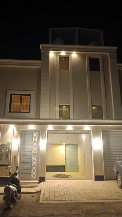 3 Bedroom Floor for Sale in East Riyadh, Riyadh - Floor in East Riyadh，Al Bayan Neighborhood 3 bedrooms 1100000 SAR - 87789445
