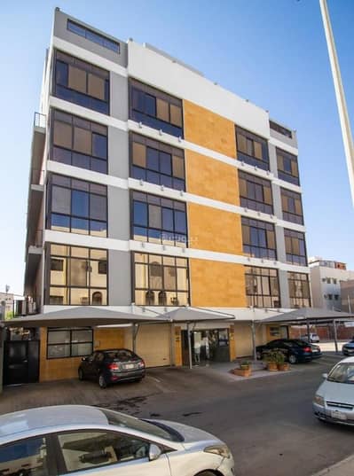 3 Bedroom Apartment for Rent in North Jeddah, Jeddah - Apartment with 3 bedrooms for rent in Al Rawda
