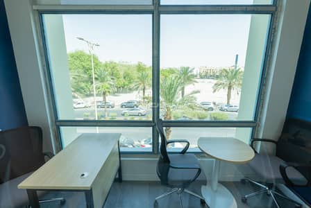 مكتب  للايجار في غرب الرياض، الرياض - استأجر مكتبك المؤثث واستمتع ببيئة عمل متكاملة وإلهام يومي