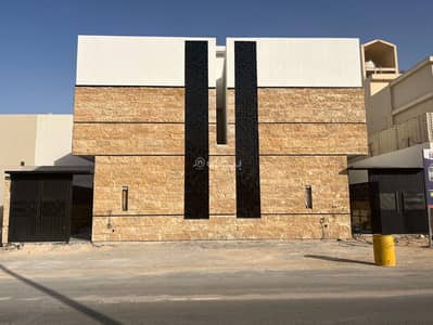 4 Bedroom Villa for Sale in West Riyadh, Riyadh - Luxury villa in Al Mahdiah neighborhood