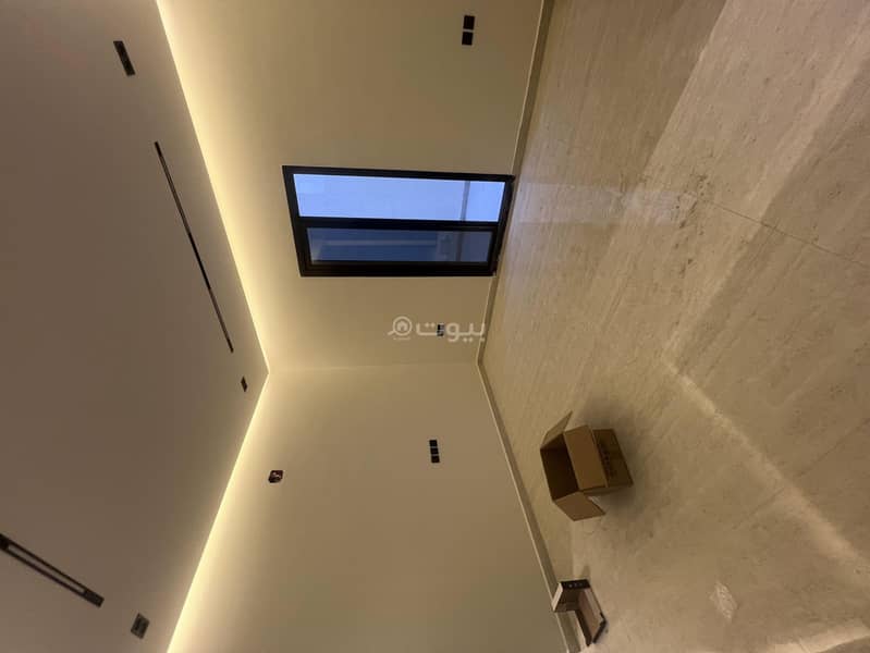 شقه فاخره للبيع بحي الرمال