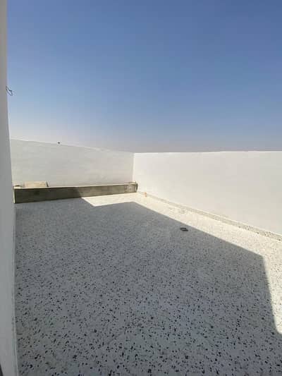 شقة 4 غرف نوم للبيع في غرب الرياض، الرياض - للبيع فيلا تاون هاوس جديده