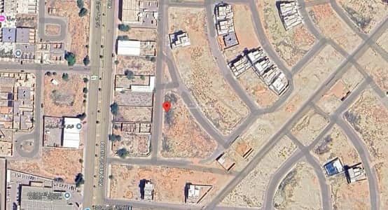 Residential Land for Sale in Al Khouzama, Unayzah - For sale: residential land in the Al Khuzama neighborhood in Unaizah.