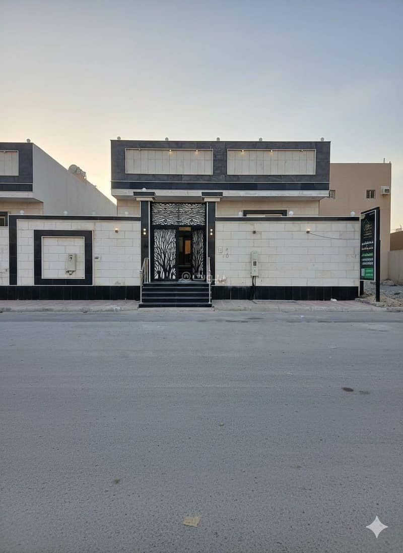 فيلا دور منفصلة درج خارجي : حي الساحل : جنوب جدة فيلا دور منفصلة درج خارجي : حي الساحل : جنوب جدة