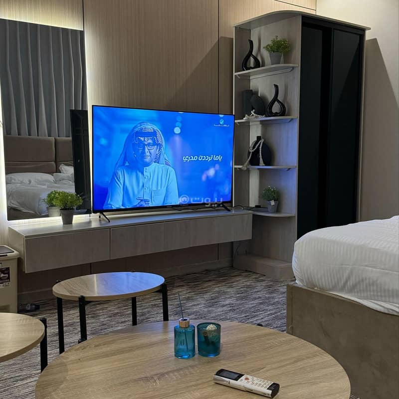 استديو انيق بدخول ذاتي استديو انيق بدخول ذاتي