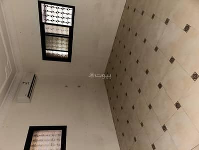 5 Bedroom Floor for Rent in East Riyadh, Riyadh - Workers' housing for rent, floor