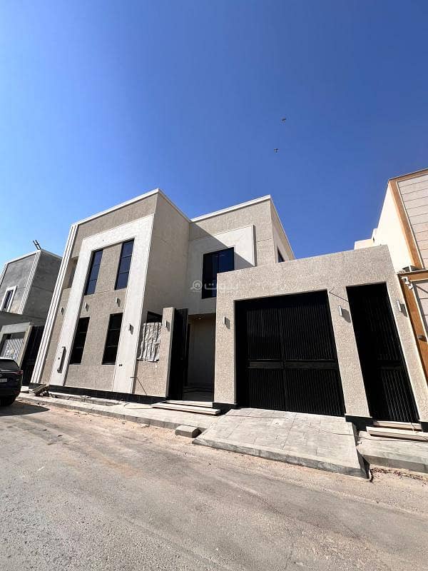 فيلا فاخرة للبيع في حي المهدية